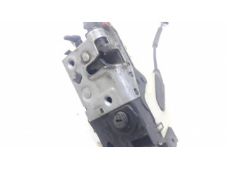 Замок задней крышки (наружный)