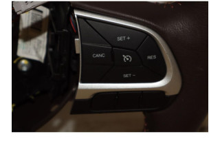 Руль Jeep Renegade 2014 - года 7356038170