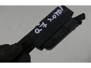   Pojistková skříňka 4L0971845A   Audi Q7 4L 2007