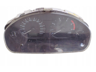 Панель приборов MR480266 Mitsubishi Carisma