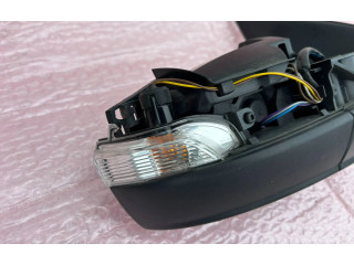 Зеркало электрическое Skoda Fabia Mk3 (NJ) 2015 - 2021 года