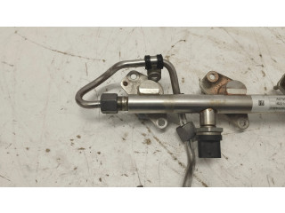 Vstřikovací lišta A2700780645 Mercedes-Benz C AMG W205 pro benzínový motor 4.0