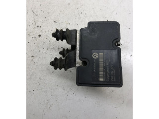 Jednotka ABS 2K0907379B, 2K0614117B Volkswagen Caddy 2004