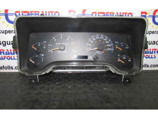 Панель приборов P56010198AA Jeep Cherokee XJ