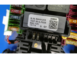 Pojistková skříňka A0025428019, 52401315 Mercedes-Benz GLA W156 2015