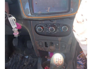 Блок управления климат-контролем 275105857R   Dacia Sandero