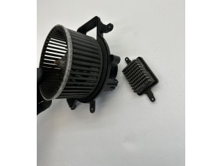 Вентилятор печки    P7708003, 2002221   Peugeot 5008