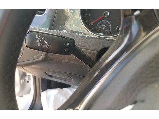 Кнопки рулевого колеса    Volkswagen Golf VII