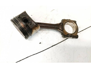 Поршень с шатуном Nissan Almera N16