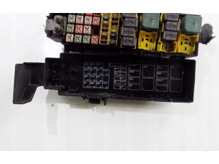 Блок предохранителей 56009950AM Jeep Cherokee III KJ