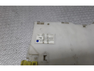 Блок комфорта 8273053020 Lexus IS 220D-250-350