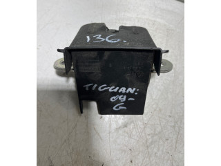 Zámek zadních dveří 2911090570 Volkswagen Tiguan 2009