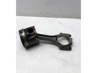 Поршень с шатуном Volkswagen PASSAT B6