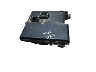 Блок предохранителей 30728512, 06W126   Volvo V70    