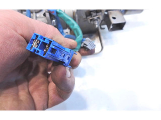    Рулевая рейка 8200465703   Renault Twingo II 2007 - 2014 года