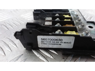 Блок предохранителей 5607000630   Ford Fiesta    