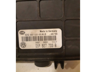 Блок управления коробкой передач 01P927733B   Volkswagen Transporter - Caravelle T4