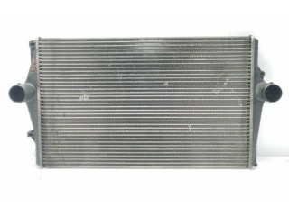 Интеркулер Volvo XC70