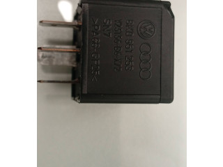 Блок предохранителей  8K2937503, 4E0907282A   Audi A5 8T 8F    