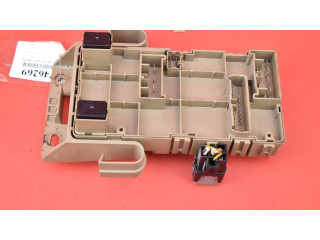 Pojistková skříňka 82201AJ000, 82201AJ000 Subaru Outback 2010