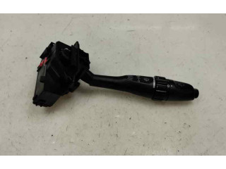 Ручка стеклоочистителей Mitsubishi Carisma