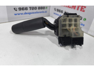 Ручка стеклоочистителей 17D682 Mazda 3 I