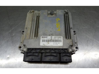 Блок управления двигателя 0281019147, 1039S57881   Dacia Dokker
