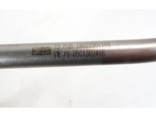 Топливная рампа 05E906054A Skoda Scala