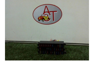 Pojistková skříňka 2541100Q0A, 2541100Q0A Nissan Primastar 2015