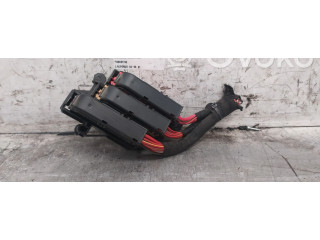 Блок предохранителей 4F1941824 Audi A1