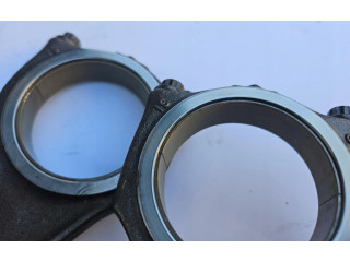  Поршень    Audi A6 C7  