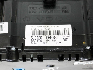 Панель приборов 5L0920940G Skoda Yeti (5L)