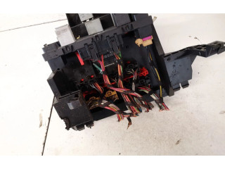 Блок предохранителей  1k0937049l, 1K0937049L   Volkswagen Touran I    