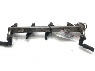 Топливная рампа 0280151235 Fiat Linea