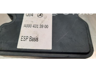 Řídící jednotka A0004314000   Mercedes-Benz GLA W156 2019