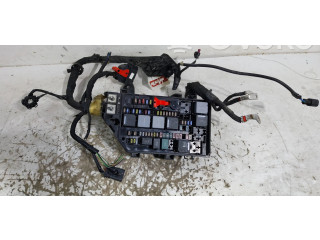 Блок предохранителей 31473880 Volvo XC40