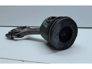 Píst 5574806 Toyota Avensis T270