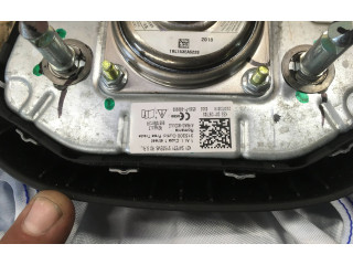 Подушка безопасности водителя    Dacia Duster II