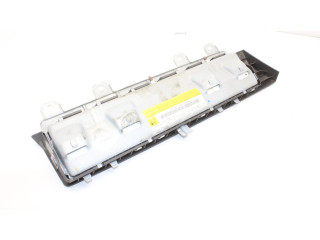 Подушка безопасности для колен 17686004029   Mercedes-Benz A W176