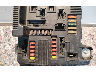 Блок предохранителей 8200306032A, S118399200D   Renault Scenic II -  Grand scenic II    