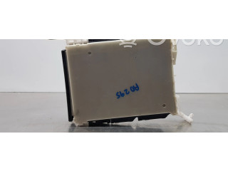 Pojistková skříňka Řídící jednotka BSM 8273002P80 Toyota Corolla E160 E170 2024