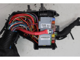 Блок предохранителей    Jeep Renegade    