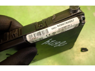 Pojistková skříňka Řídící jednotka BSM 8200780007 Renault Megane II 2008