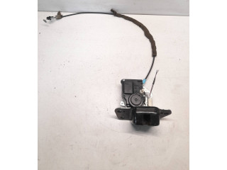 Zámek zadních dveří    Fiat Freemont 2012