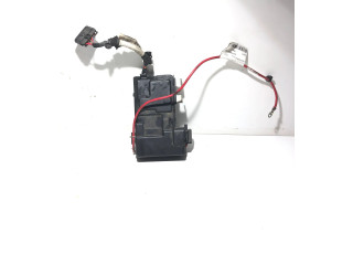 Блок предохранителей  31337183, 042013   Volvo S60    