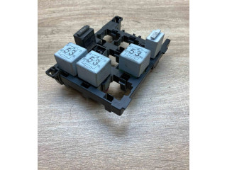   Pojistková skříňka 1T1937503A   Volkswagen Tiguan 2007