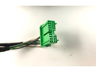 Зеркало электрическое        Volvo V70  2000 - 2004 года   