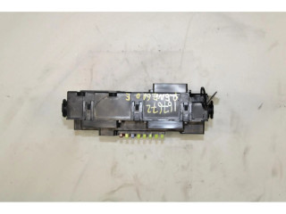 Блок предохранителей    Jeep Renegade    