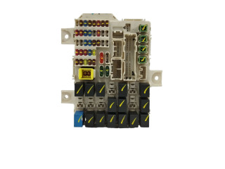 Pojistková skříňka Řídící jednotka BSM 8565A174 Mitsubishi Colt 2009