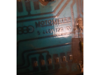 Панель приборов 5440112080 Volkswagen Golf I